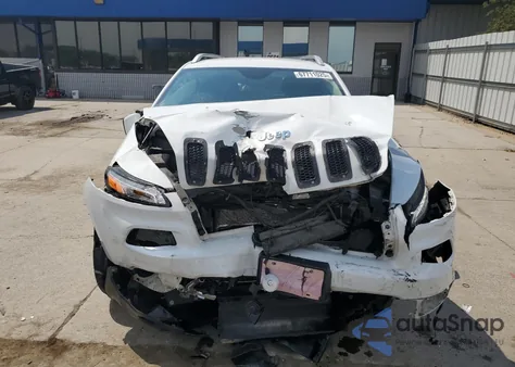 2015 Jeep Cherokee Limited z USA, uszkodzony, nr VIN 1C4PJMDS8FW718786